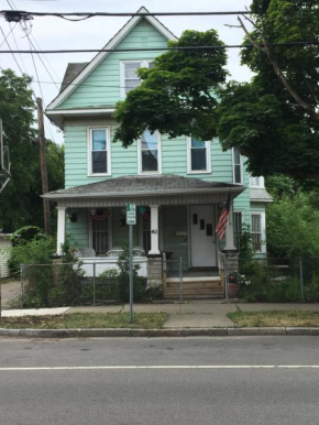Aaron House of Niagara Falls